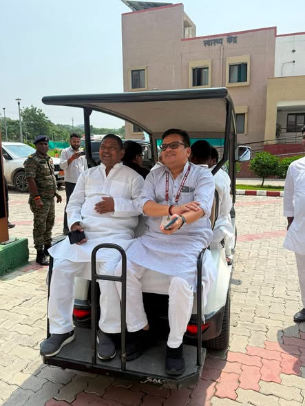 बिहार लोक प्रशासन एवं ग्रामीण विकास संस्थान (बिपार्ड), गयाजी में आयोजित माननीय विधायकों के दो दिवसीय प्रबोधन एवं प्रशिक्षण कार्यक्रम के दूसरे दिन सहभागी बनने हेतु प्रस्थान।