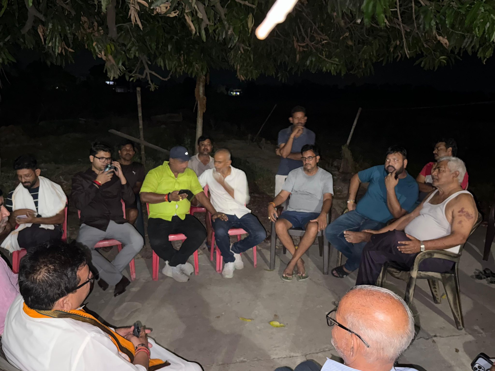 ग्राम- बिजौली, औरंगाबाद निवासी मेरे अभिभावक श्री मनोज सिंह जी के भाई स्व० सरोज सिंह जी के निधन का दुःखद