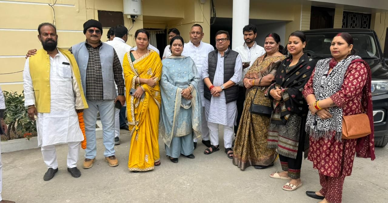 वरिष्ठ नेतृत्व के साथ आत्मीय संवाद