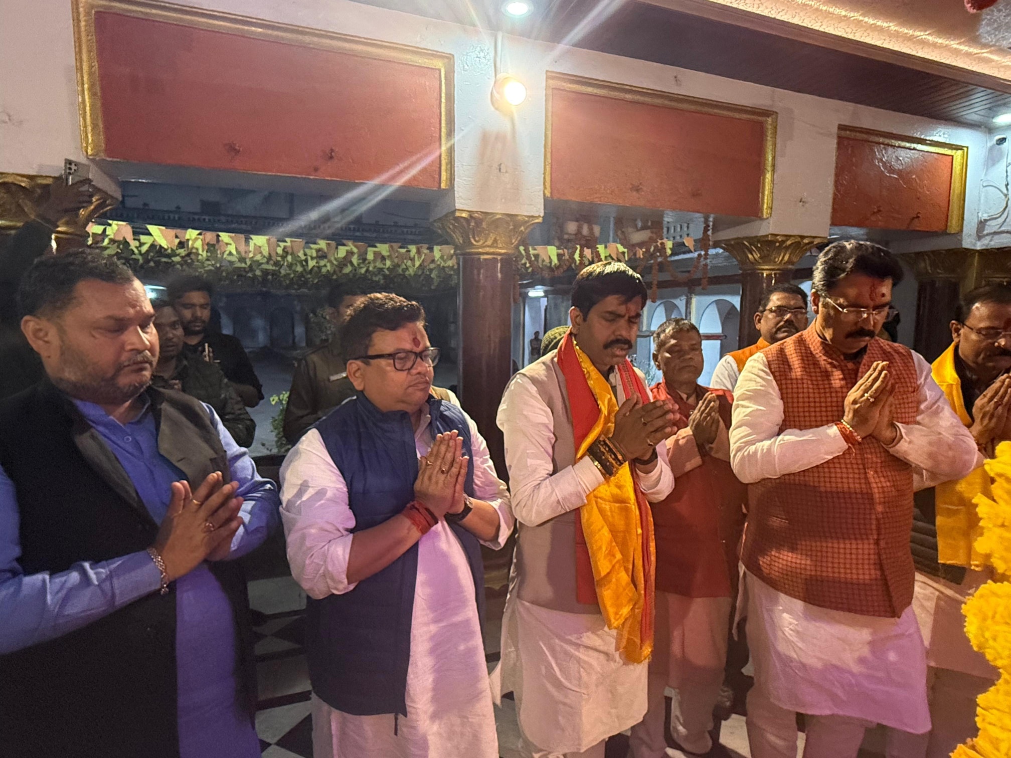 शंकराचार्य मठ, बोधगया में माँ के चरणों में हाजिरी