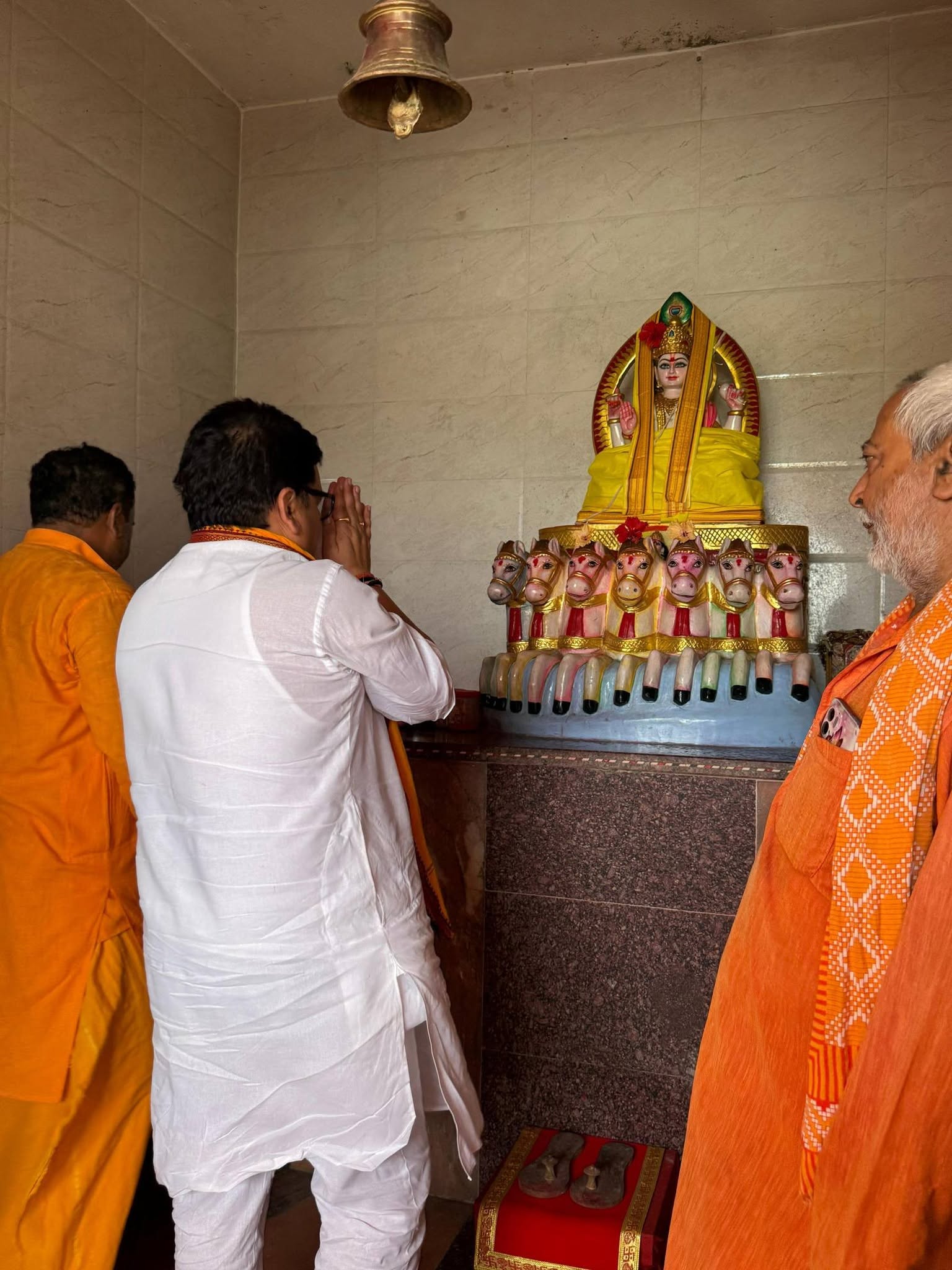 ग्राम बाकन में आयोजित वृक्षारोपण कार्यक्रम में शामिल होकर पौधारोपण किया। 🌱