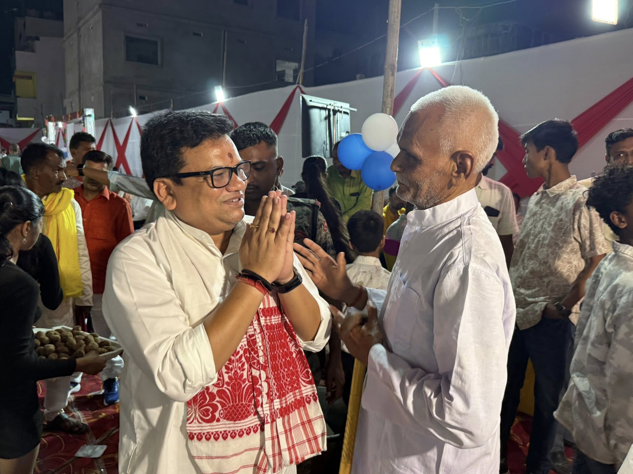 ग्राम - चौरिया, औरंगाबाद निवासी श्री अरविंद कुमार सिंह जी के यहां वैवाहिक समारोह में सम्मिलित