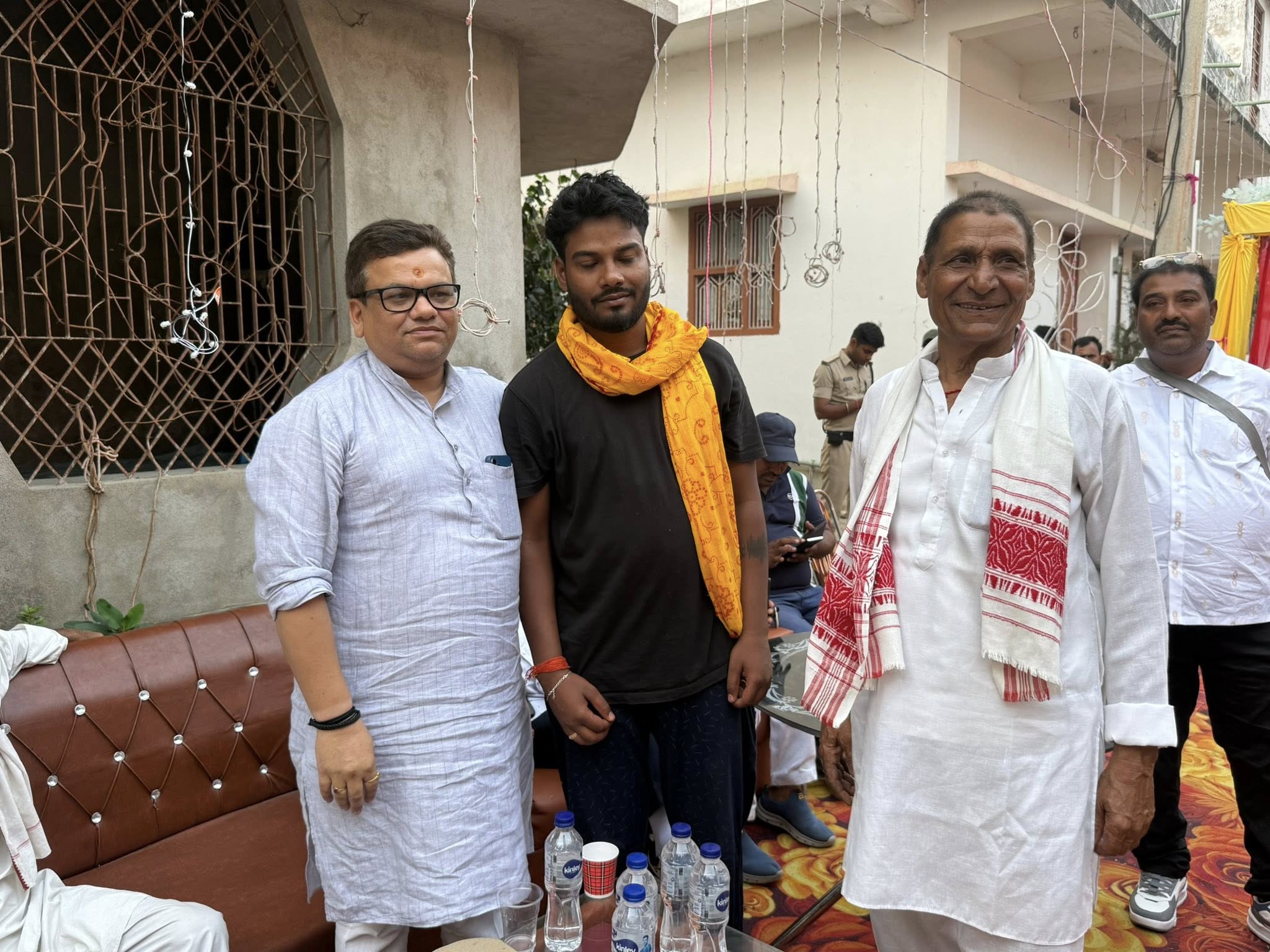 विनय सिंह जी के पुत्र के शुभ तिलकोत्सव कार्यक्रम में शामिल