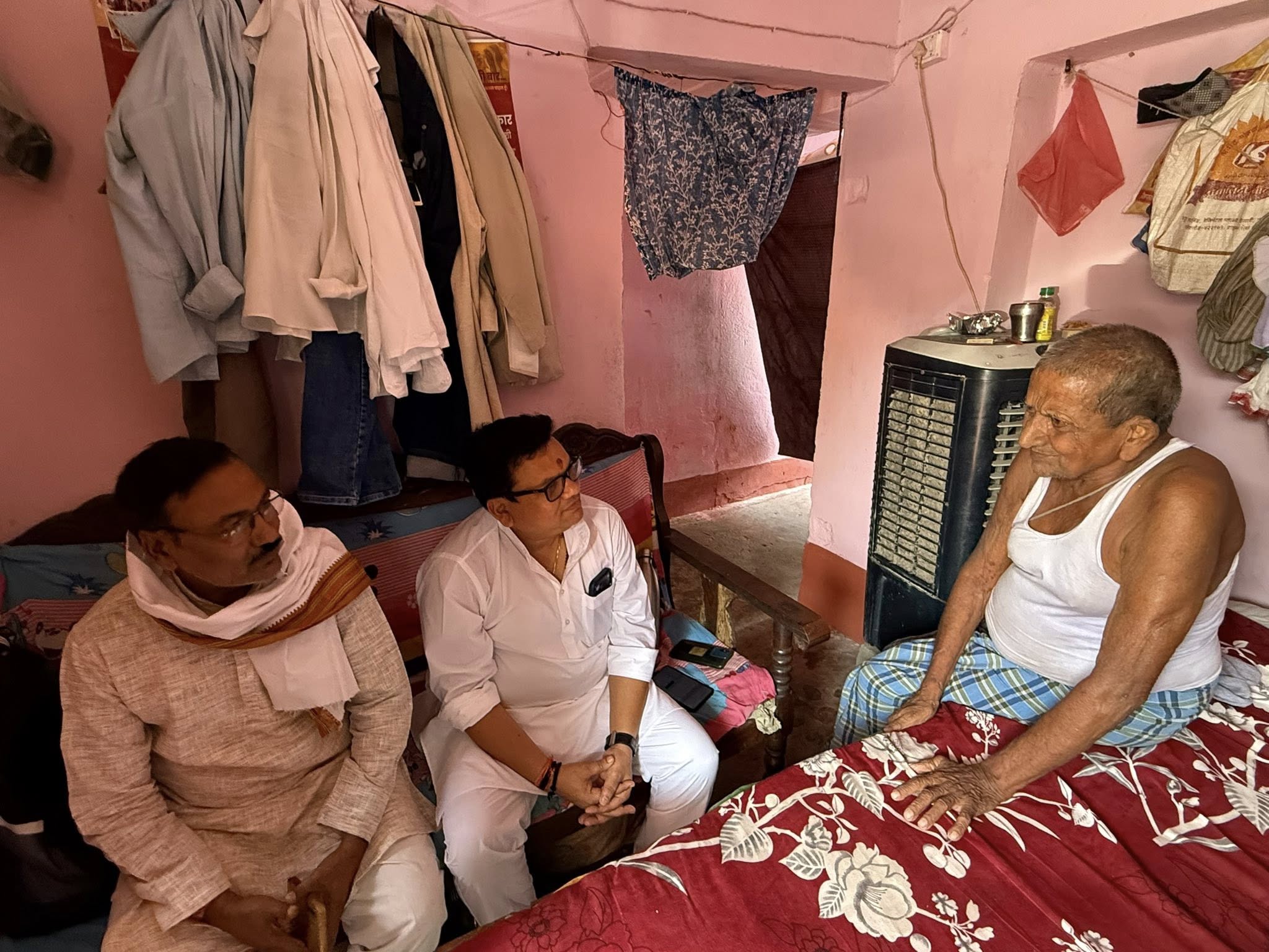 ग्राम - सोहरैया, औरंगाबाद में श्री धनंजय सिंह जी के सुपुत्री के वैवाहिक समारोह में सम्मिलित