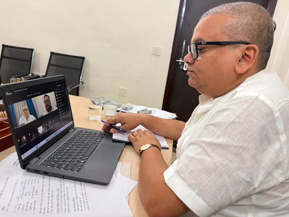 हर घर तिरंगा अभियान 2026 आज हर घर तिरंगा अभियान के निमित्त प्रदेश के सम्मानित पदाधिकारियों के साथ आयोजित वर्चुअल बैठक  त्रिविक्रम नारायण सिंह प्रदेश प्रभारी — हर घर तिरंगा प्रदेश कोषाध्यक्ष — भाजपा, बिहार विधायक — 223, औरंगाबाद