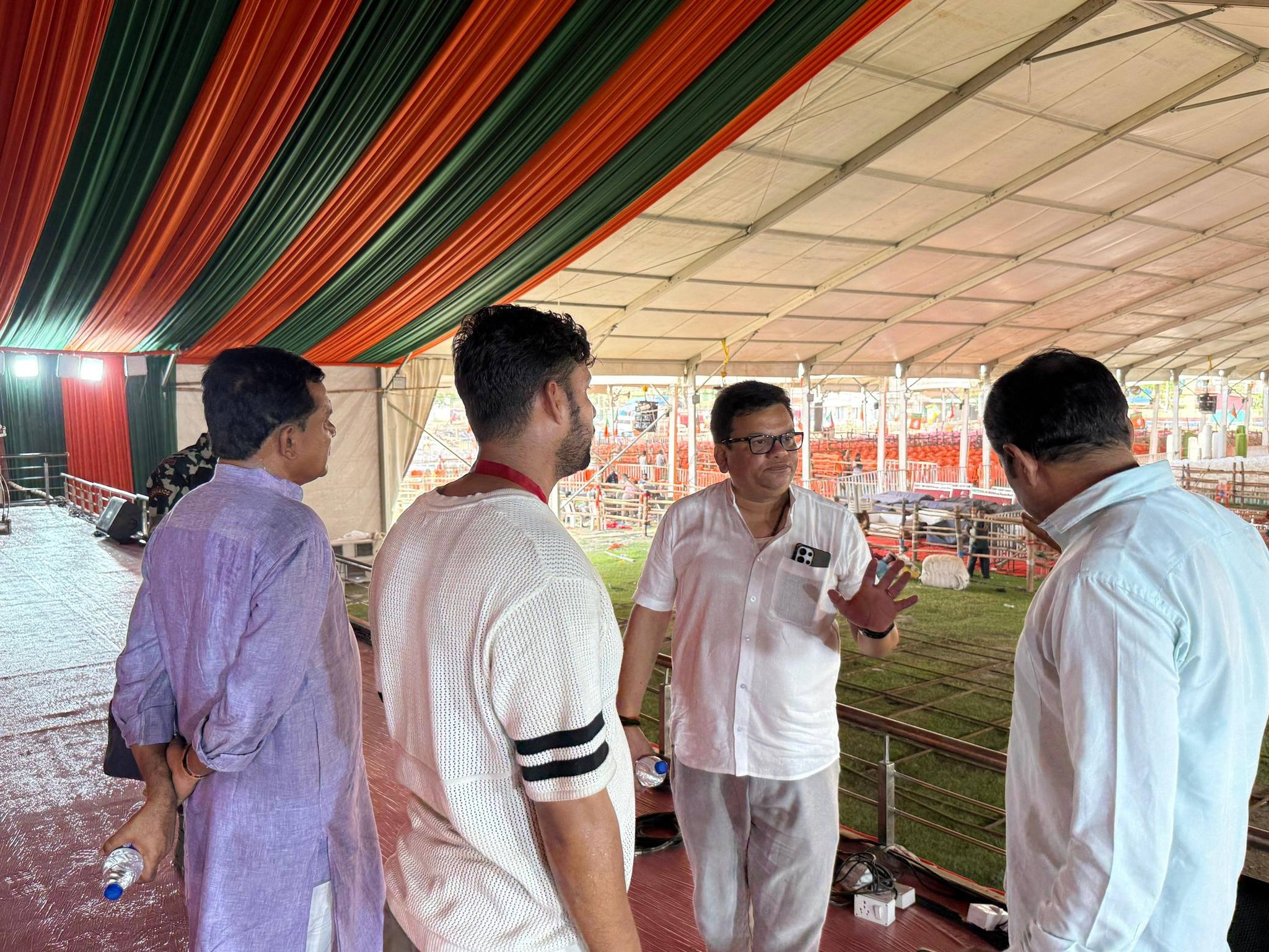 पश्चिम बंगाल में यशस्वी प्रधानमंत्री Narendra Modi जी की आयोजित होने वाली जनसभा को लेकर आज कार्यक्रम स्थल, मंच व्यवस्था तथा जनसभा में आने वाले जनमानस की सुविधाओं का विस्तृत निरीक्षण
